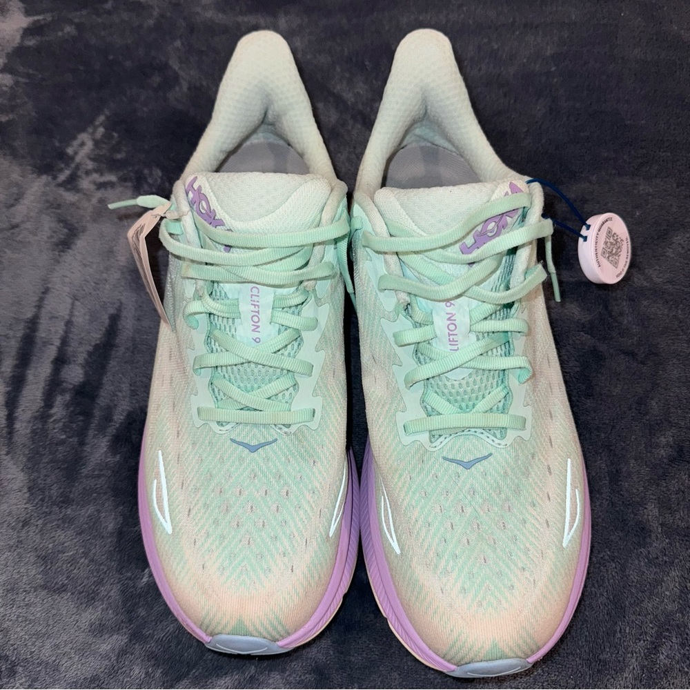 Hoka Clifton 9 Sunlit Ocean Lilac Mist size 10.5 D Wide Women’s Shoes